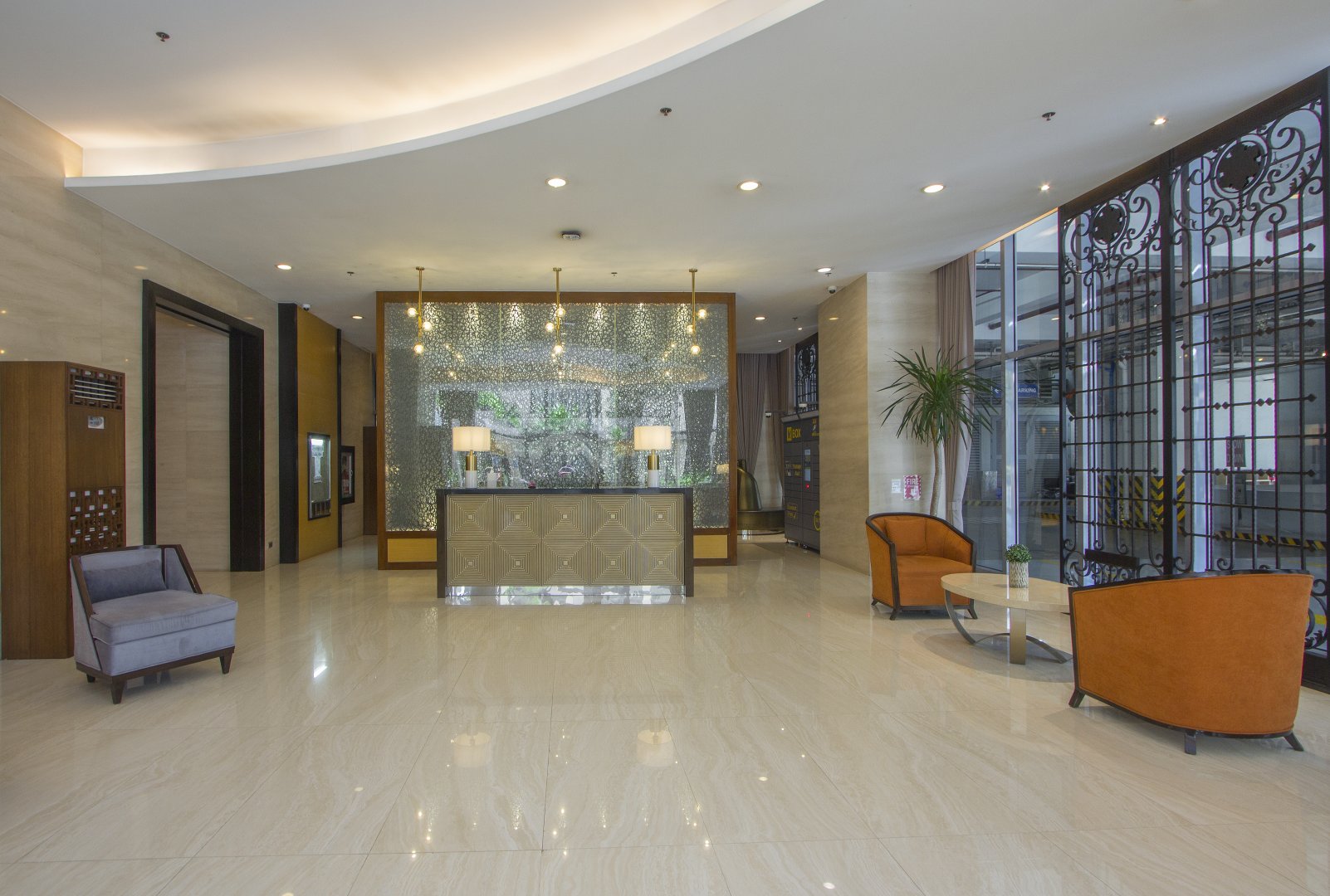 Park West Lobby (Large)_1