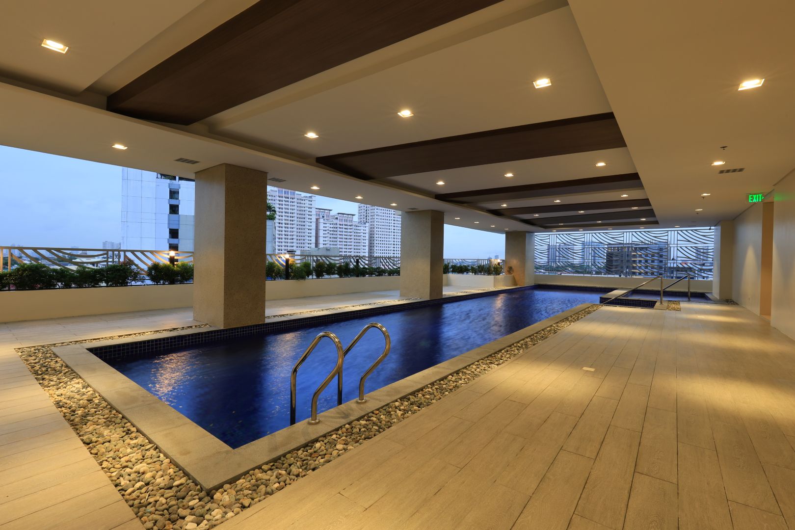 Swimming Pool 1 (Large)