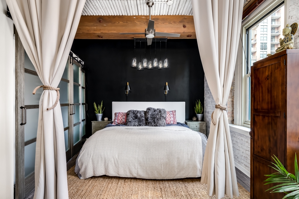 Oak,Park,,Il,,Usa,-,November,2,,2020:,A,Bedroom